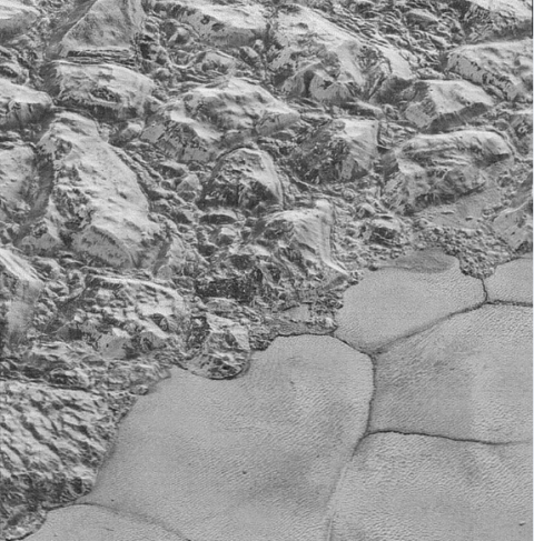 crater in pluto new orizon 4 12 2015