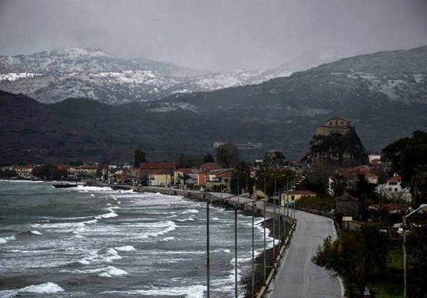 Βροχούλες στη κεντρική και νότια Ελλάδα!