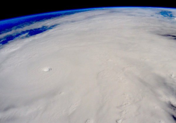 Όχι τόσο καταστροφικός ο Τυφώνας Πατρίτσια τελικά;