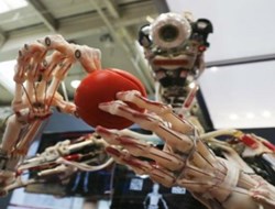 Έφτιαξαν ρομπότ – φονιά για μάχες με ανθρώπους