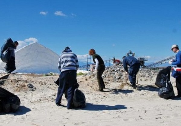 Ζητούνται εθελοντές για τον καθαρισμό παραλίας στη Θεσσαλονίκη