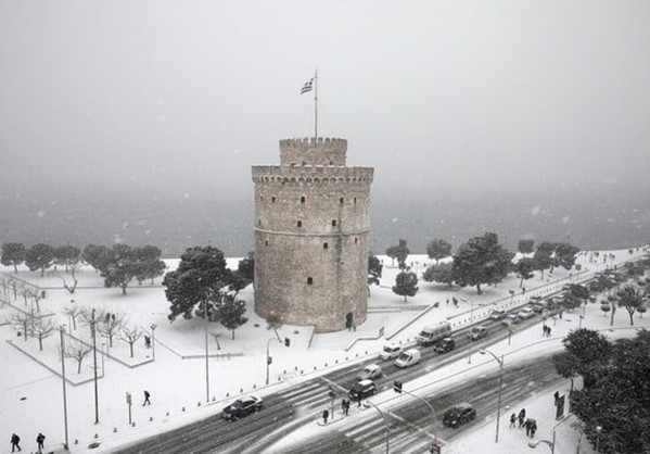 ΕΡΧΕΤΑΙ ΧΙΟΝΙΑΣ ΚΑΙ… ΠΑΛΙ!