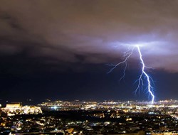 Κακοκαιρία την Τετάρτη, πρόσκαιρη βελτίωση την Πέμπτη!