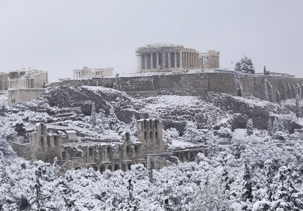 ΣΦΟΔΡΟΣ ΧΙΟΝΙΑΣ ΑΠΟ TH ΔΕΥΤΕΡΑ!