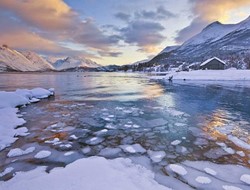 Επιστήμονες: Μη αναστρέψιμη κατάσταση η εξαφάνιση των πάγων στον Αρκτικό Κύκλο