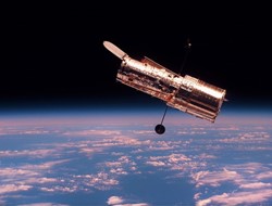 Για 5 ακόμη χρόνια παρατείνεται η λειτουργία του Hubble