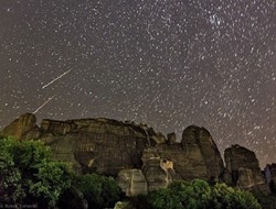 Τα Μετέωρα ανάμεσα στις 8 κορυφαίες ιστορικές τοποθεσίες για να δείτε τα αστέρια