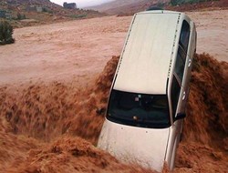 Φονικές πλημμύρες σάρωσαν το Μαρόκο προκαλώντας μεγάλες καταστροφές