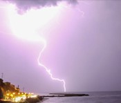 Ισχυρή Κακοκαιρία Από Κυριακή!