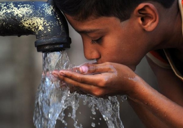 Σχεδόν 600 εκατ. παιδιά δεν θα έχουν πρόσβαση σε υδάτινους πόρους μέχρι το 2040