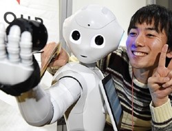Ιαπωνικό ρομπότ έδωσε εξετάσεις για να μπει στο πανεπιστήμιο και...κόπηκε
