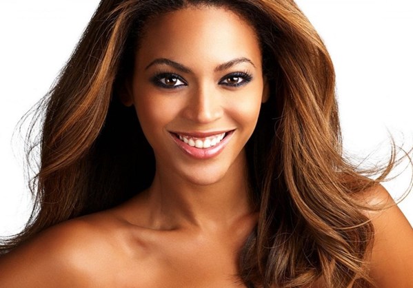 Beyoncé & The Boss: Τα 7 καλύτερα ημίχρονα του Super Bowl!