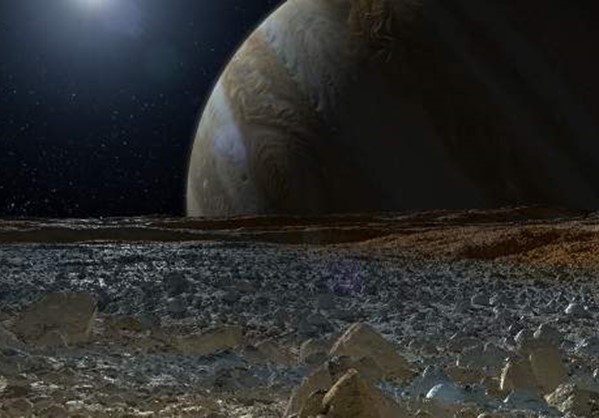 NASA: Βρέθηκε νερό στην Ευρώπη του Δία - Πιθανότητες να υπάρχει ζωή