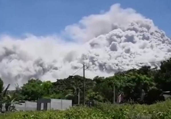 Το ηφαίστειο Fuego εξερράγη  - Φόβοι για μεγάλη έκρηξη