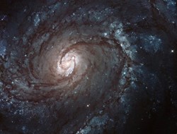 M100: Σπειροειδής γαλαξίας