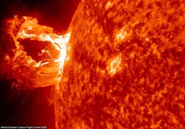 Η Γη γλίτωσε σοβαρή καταστροφή το 2012, από τεράστια ηλιακή «καταιγίδα»