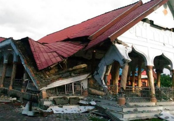 Ισχυρός σεισμός στην Ινδονησία