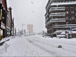 Σαρώνει ο χιονιάς αρκετές περιοχές της Ευρώπης