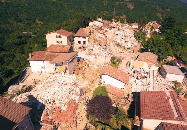 Το χτύπημα του εγκέλαδου στην Ιταλία, μέσα από ένα βίντεο