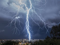 Καταιγίδες και χαλάζι έως το Σαββατο!