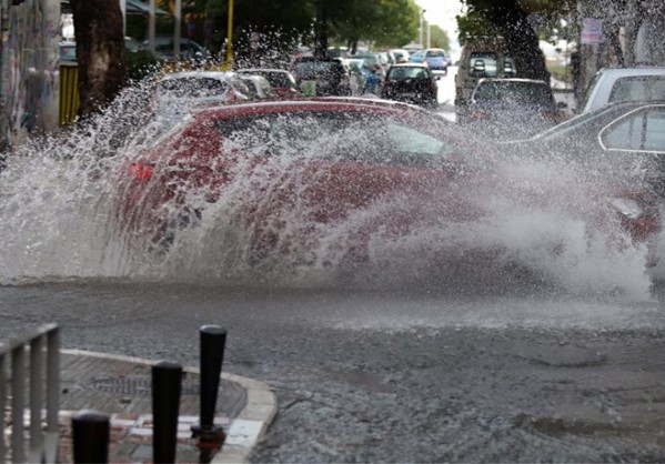 Ο καιρός τη Δευτέρα και την Τρίτη