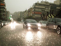 Προβλήματα σε Ηλεία, Ροδόπη και Θεσσαλονίκη από τις καταιγίδες