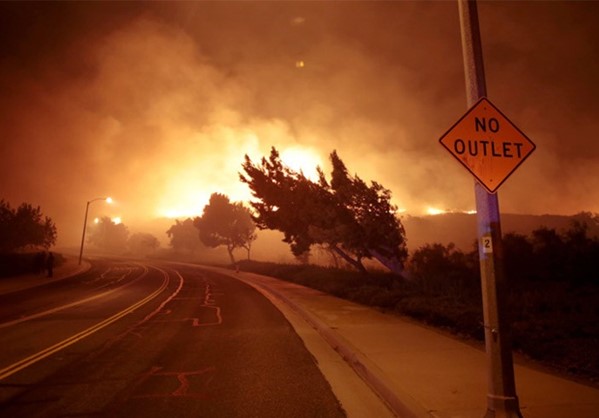 Καλιφόρνια: Καταστροφική πυρκαγιά