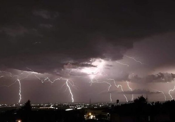 ΙΣΧΥΡΗ ΚΑΚΟΚΑΙΡΙΑ ΑΠΟ ΤΗΝ ΠΑΡΑΣΚΕΥΗ 8 ΙΟΥΛΙΟΥ!!!