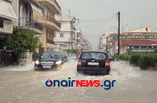 Στο έλεος της κακοκαιρίας μεγάλο μέρος της χώρας