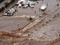 Καταρρακτώδεις βροχές στην Τουρκία