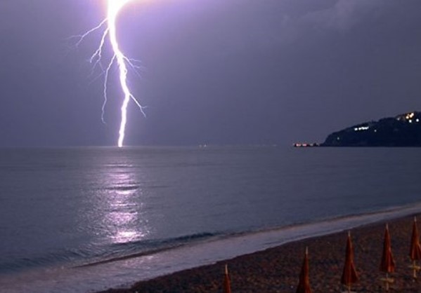 Στο Αιγαίο τα έντονα φαινόμενα!