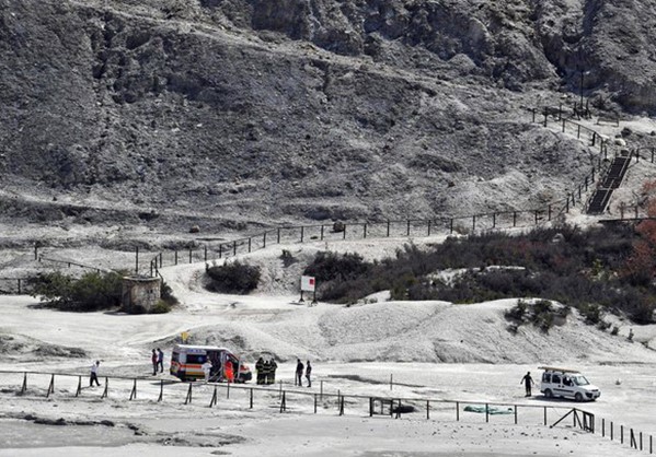 Ξεκληρίστηκε οικογένεια μέσα σε ηφαίστειο