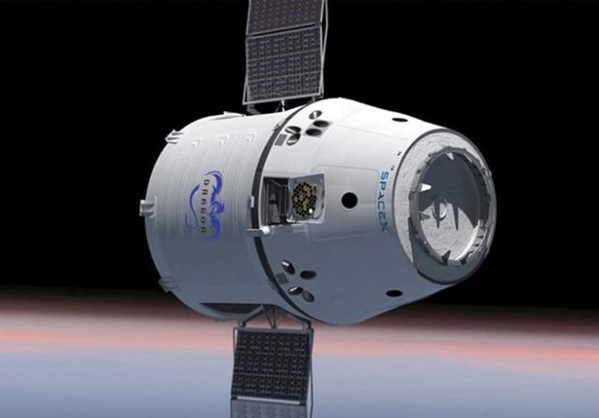 Η ρομποτική κάψουλα Space X Dragon επέστρεψε από τον Διεθνή Διαστημικό Σταθμό